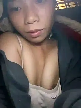 Snapshot of mekaka00 chatting on 11.08.25 mekaka00 online show from 11.08.25