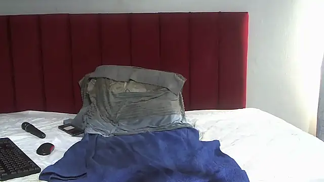 boldiva89 online show from 04.16.26