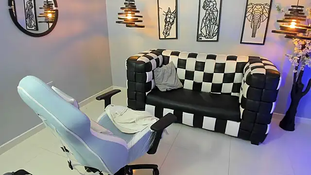 Bianca Millf online show from 05.18.26
