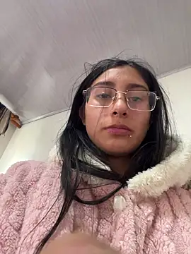 Violeet-Smith online show from 02.16.26