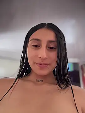 Violeet-Smith online show from 03.15.26