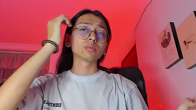  Astrea  online show from 04.19.26