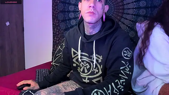 Snapshot of cleoo_jhonny chatting on 02.03.26 cleoo jhonny online show from 02.03.26