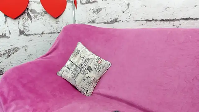 Kylie Murr online show from 02.21.26