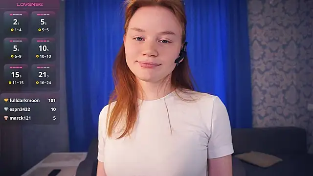 KarlynGow online show from 12.15.25