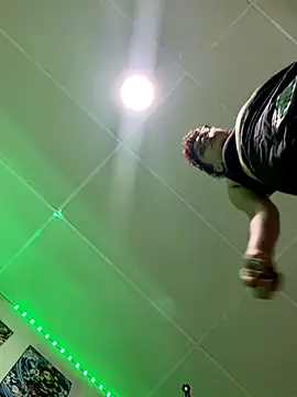 Snapshot of Abby_Evanns1 chatting on 11.08.25 Abby Evanns1 online show from 11.08.25