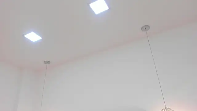 Snapshot of SofiaCavalli chatting on 11.16.25 SofiaCavalli online show from 11.16.25