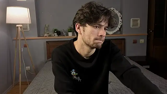 Snapshot of elvano_et chatting on 11.27.25 elvano et online show from 11.27.25