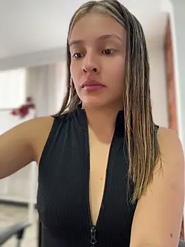 Talia Bonet online show from 08.04.26