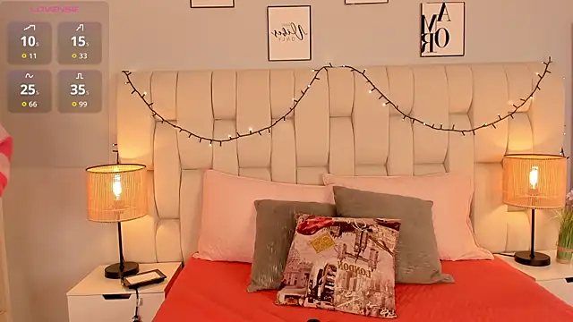 ameliebelle  online show from 12.03.25