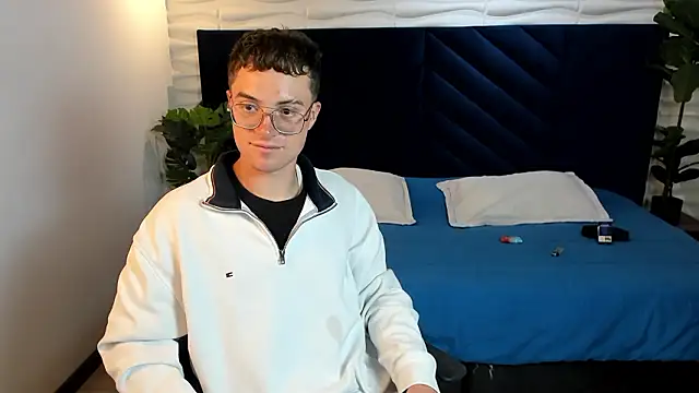 Lil James online show from 03.26.26