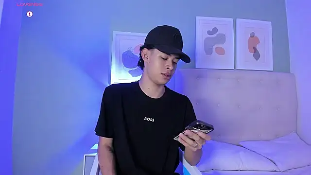 ApoloRicci online show from 02.27.26