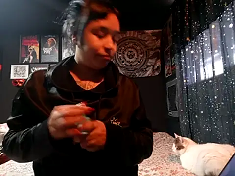 Isis Bathory online show from 10.27.25