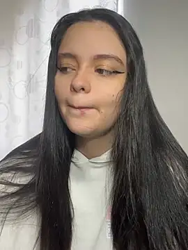 Selena Roa online show from 03.27.26