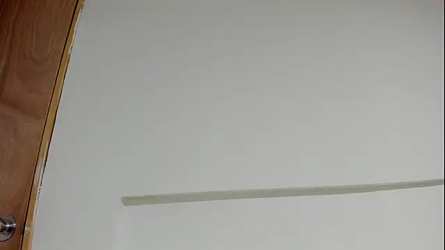 Snapshot of mirandaduboiss chatting on 02.21.26 mirandaduboiss online show from 02.21.26