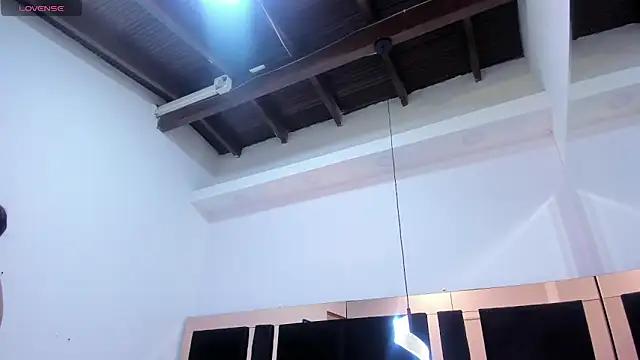 Snapshot of mirandaduboiss chatting on 02.25.26 mirandaduboiss online show from 02.25.26