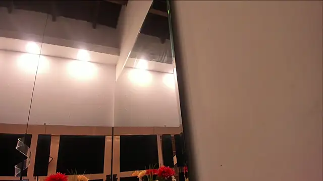 mirandaduboiss online show from 03.11.26