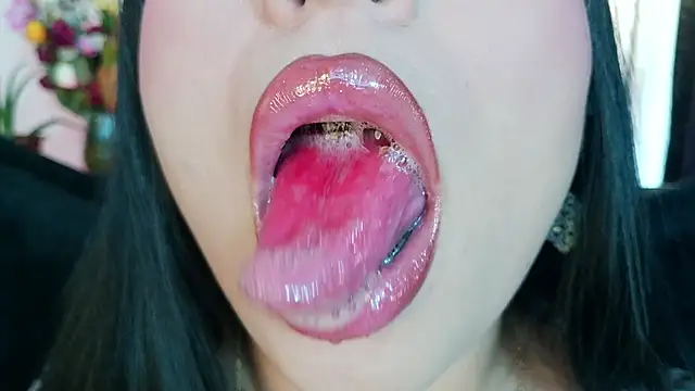 mia roux1 online show from 03.06.26