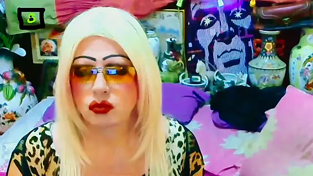 horni4luv online show from 11.25.25