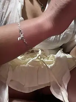 love-xx online show from 01.14.26