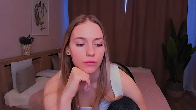 sassy cutie online show from 02.03.26