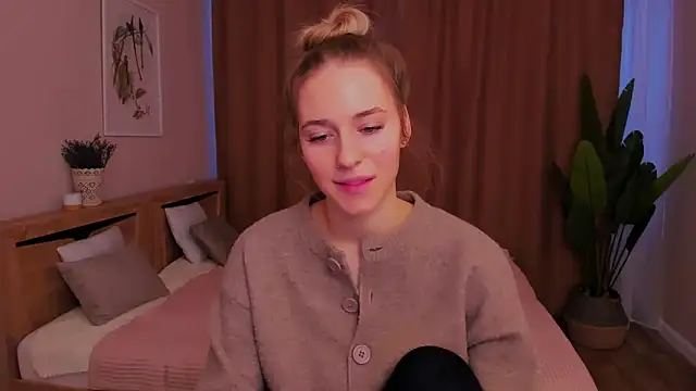 sassy cutie online show from 02.11.26