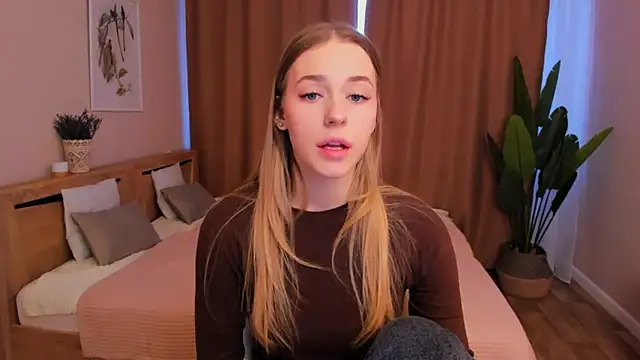 sassy cutie online show from 02.16.26