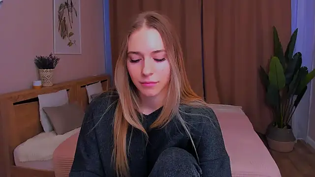 sassy cutie online show from 02.17.26