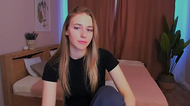 sassy cutie online show from 02.21.26