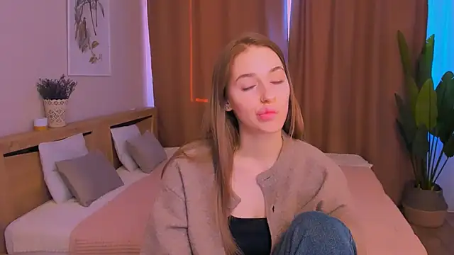 sassy cutie online show from 03.03.26