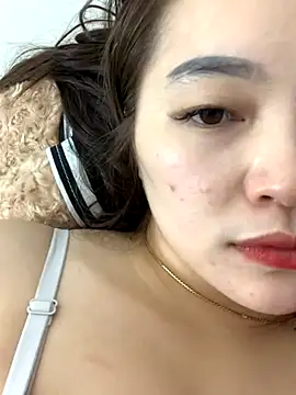 helo-kitty online show from 10.31.25