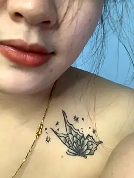 helo-kitty online show from 11.24.25