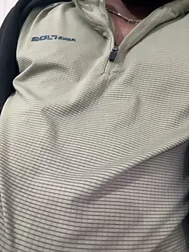 Snapshot of Handsome544 chatting on 11.27.25 Handsome544 online show from 11.27.25