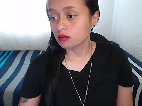 Snapshot of Negritatata chatting on 11.18.25 Negritatata online show from 11.18.25