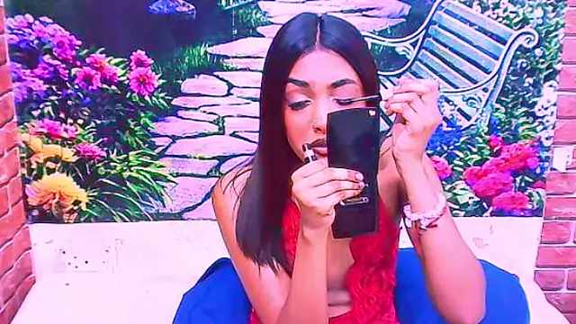 IndianPretty1 online show from 11.23.25