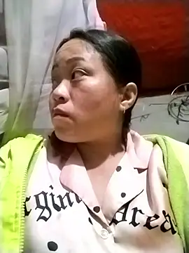 Nadia-a online show from 11.12.25