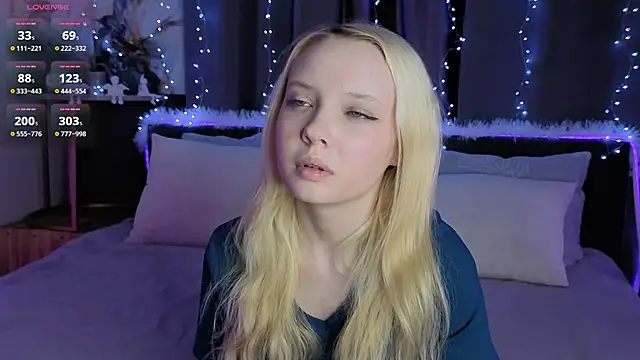 Snapshot of IraYounce chatting on 02.05.26 IraYounce online show from 02.05.26