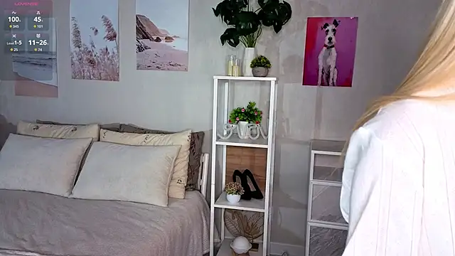 Snapshot of IraYounce chatting on 02.25.26 IraYounce online show from 02.25.26