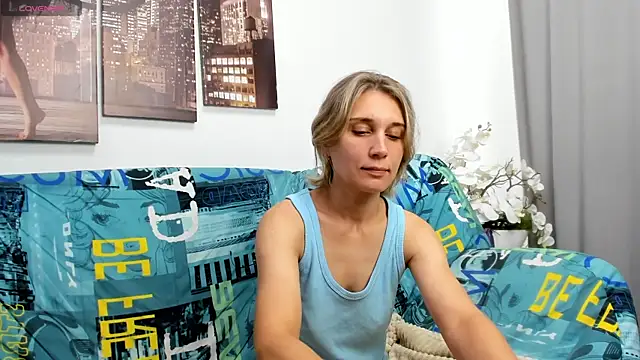 Tenderly Sophie online show from 07.25.26