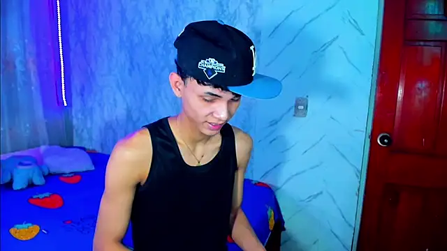 Snapshot of boyswantingplay chatting on 02.19.26 boyswantingplay online show from 02.19.26