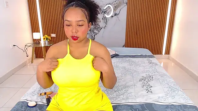 rosselyn  online show from 02.22.26