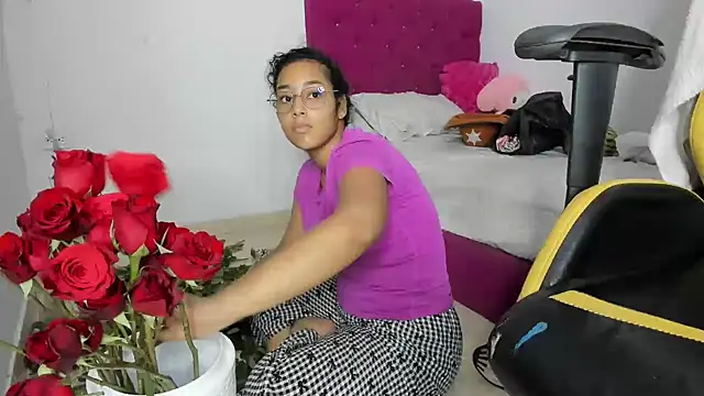 emily stars1 online show from 03.12.26