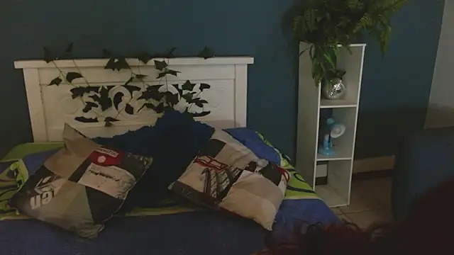 Snapshot of Samantha__Benet chatting on 02.12.26 Samantha Benet online show from 02.12.26