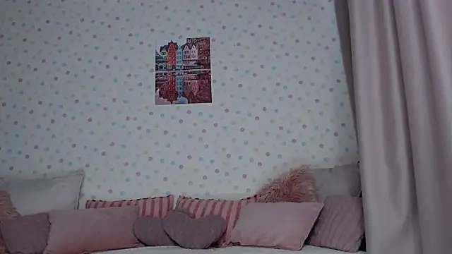 little paw  online show from 11.14.25