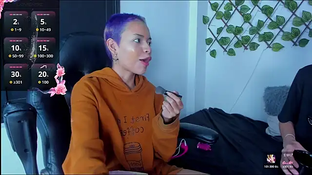 Snapshot of Liam_Anny chatting on 11.24.25 Liam Anny online show from 11.24.25