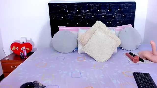 RubyLuxeX online show from 05.23.26