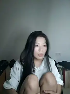 yuanbaby x online show from 10.30.25