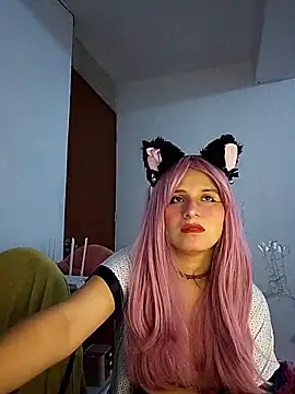 Kitty Kalifa online show from 11.25.25