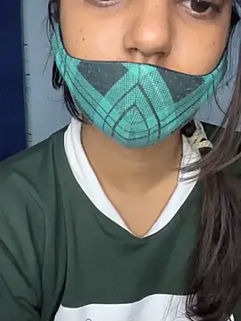 Cute Marina online show from 12.19.25