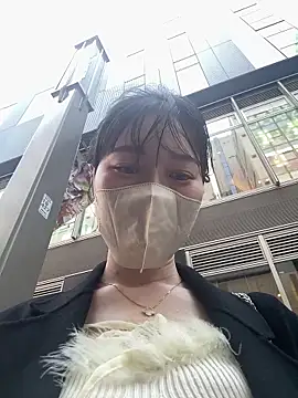 karenchaaan online show from 04.19.26